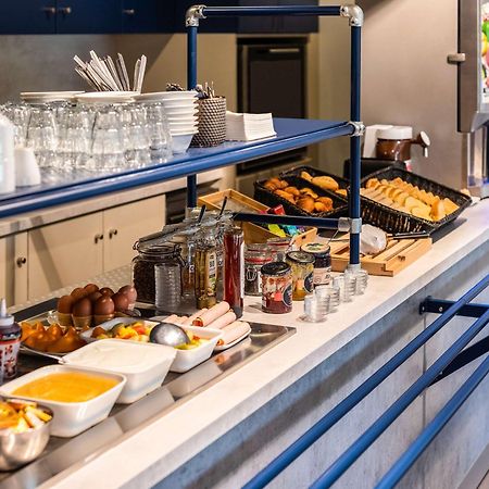 Ibis Budget Villefranche Limas Ngoại thất bức ảnh