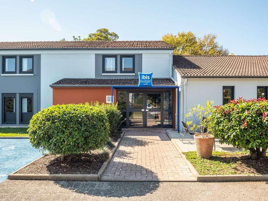 Ibis Budget Villefranche Limas Ngoại thất bức ảnh
