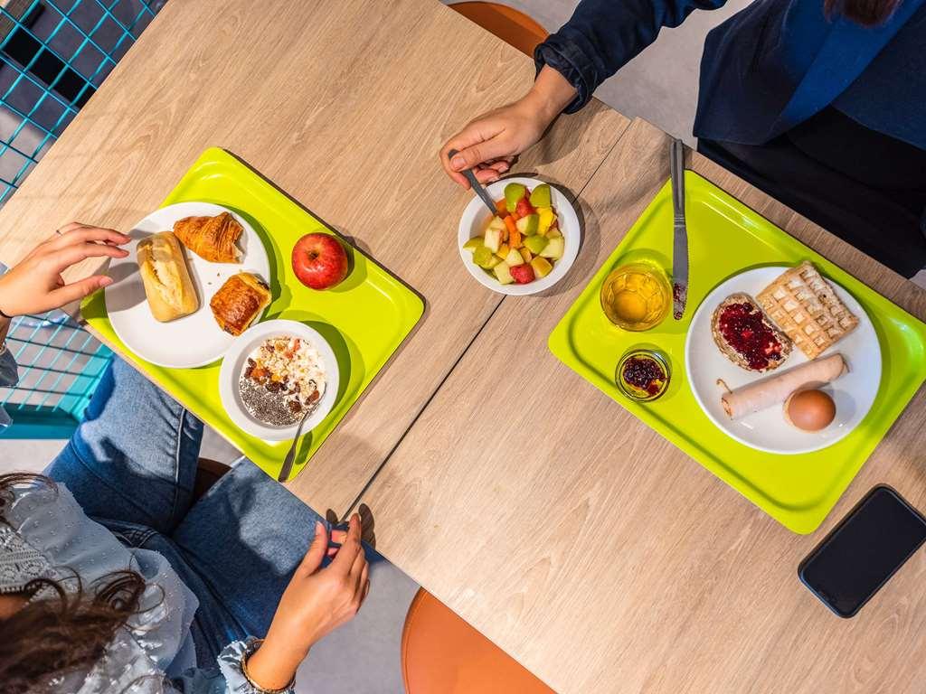 Ibis Budget Villefranche Limas Nhà hàng bức ảnh